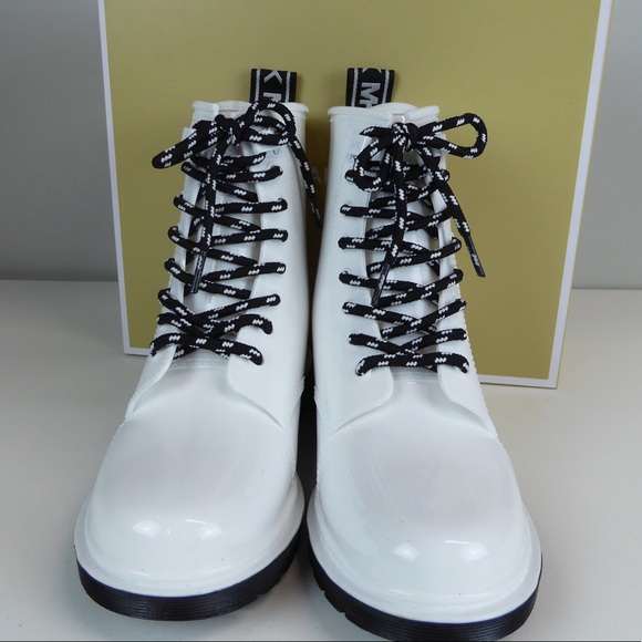 Michael Kors Tavie Rain Bootie Boots NIB White PVC - Picture 4 of 8